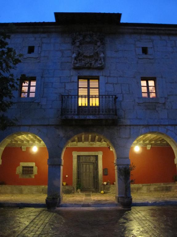 Casona Valle De Soba Regules Dış mekan fotoğraf