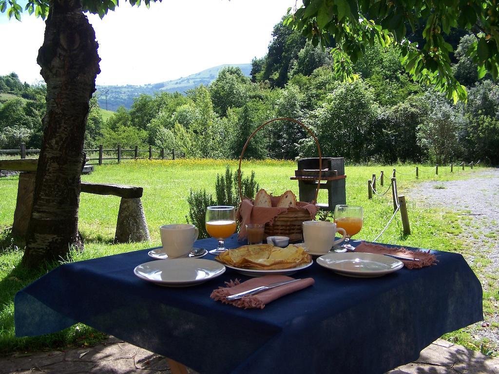 Casona Valle De Soba Regules Dış mekan fotoğraf